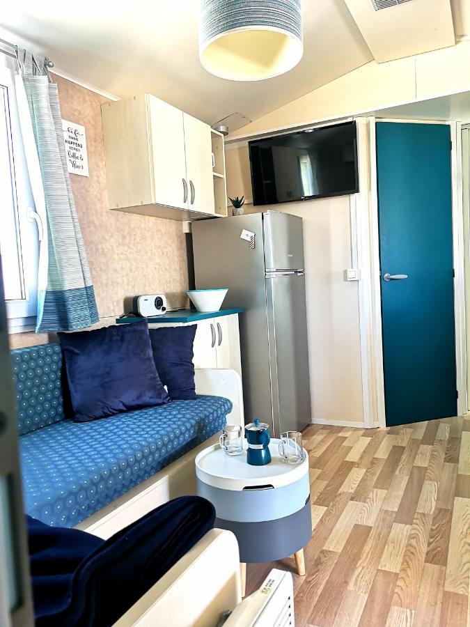 West Coast Mobilhome With Xxl Terrace Tar-Vabriga Zewnętrze zdjęcie